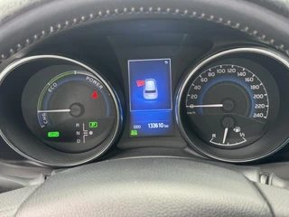 Toyota Auris 1.8 Hybrid Dynamic CLIMA PARK. CAMERA CRUISE LM-VELG / 13