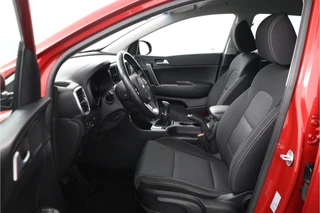 Kia Sportage 1.6 GDI DynamicLine  - Cruise Control - Climate Control - Lichtmetalen Velgen 17'' - Navigatie - Virenazekerheidspakket € 895,00 / 19
