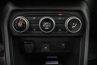 Dacia Jogger TCe 110 Extreme 7 Zitplaatsen | Camera | Stoelverwarming / 22