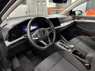 Volkswagen Golf 1.0 eTSI Life / NL-auto, Automaat, 52.679KM / 11