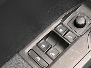 SEAT Ibiza 1.0 TSI Style Business Intense Trekhaak | Carplay | Cruise/Control | Climate/Control | Stoelverwarming | / 14