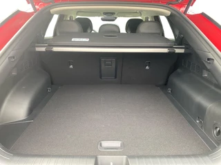 Kia EV6 Light Edition 63 kWh | VOORRAAD VOORDEEL NU €42.950,- | Direct leverbaar | Stoel+Stuur verwarming | Climate control | Navigatie | Parkeer camera achter | Parkeer sensoren voor en achter / 32