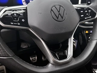 Volkswagen T-Roc 1.0 TSI R-Line | Camera | Adaptive Cruise | Stoelverwarming | CarPlay / 16