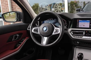 BMW 3-serie Touring 330e High Executive | 1e eigenaar | BTW auto | M-sport stuur | HiFi audio | Sportstoelen | Cruise control adaptief | Grootlichtassistent | Active Guard Plus / 21