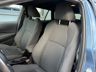Toyota Corolla Touring Sports 1.8 Hybrid Business Plus  KEYLESS/CAMERA/ADAPT.CRUISE/PDC / 35