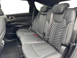 Kia Sorento 1.6 T-GDi Plug-in Hybrid 4WD ExecutiveLine 7p | Bel voor info | 253 pk | Head-up display | Nu €3000 Inruilpremie! / 11
