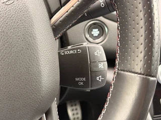 Renault Mégane 1.6 E-Tech R.S. Line 18'' Virtual HUD Camera LED ACC Stoelverwarming / 35