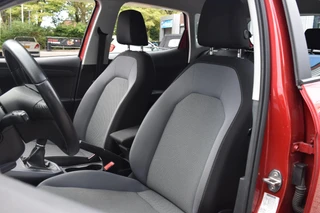 SEAT Arona 1.0 TSI Style Business Intense Carplay Navigatie | BSM | Climate en Cruise Control | 12 mnd BOVAG garantie | Whatsapp 06-53188999 / 5