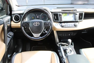 Toyota RAV4 2.5 HYBRID AWD EXECUTIVE Trekhaak / Leder / Schuif/kantel dak / A. klep elctr. / 32
