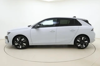 Opel Astra 1.2 Turbo Hybrid GS | NIEUW MODEL | Uit voorraad leverbaar! | Actieprijs inclusief inruilpremie | Matrix LED | Stoel & Stuurverwarming | Adaptive Cruise Control | Navigatie / 6