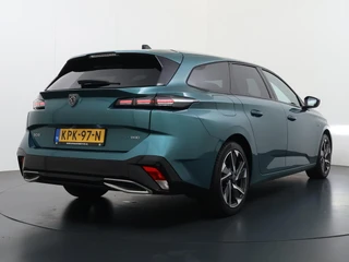 Peugeot 308 SW 1.6 Plug-in Hybrid 180 Allure / 9