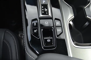 Lexus NX 450h+ AWD Business Line NIEUW DIRECT LEVERBAAR TREKHAAK 1500KG TREKGEWICHT MEMORY-SEAT STOELVENTI / 31