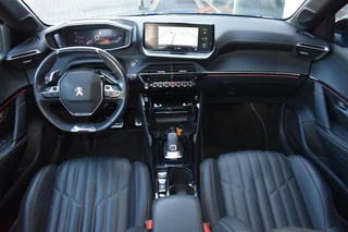 Peugeot 208 1.2GT-LINE nieuwe riem PANODAK LEDER / 23