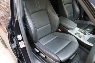 BMW X3 xDrive20i High Executive M Sport Pakket Automaat  / Navigatiesysteem Professional / Leder / Trekhaak / 18 Inch / Xenon / Stoelverwarming / Climate Control / Parkeersensoren voor+achter / Lichtpakket / Cruise Control / 19