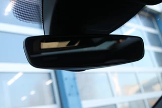 Volkswagen Golf 1.5 ETSI R-LINE BNS Automaat Panorama dak / Camera / 37
