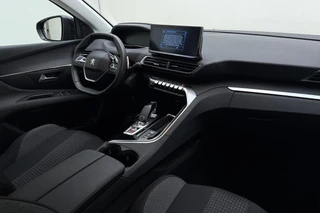 Peugeot 3008 1.2T Active Avantage | Automaat | Navigatie | Climate Control | Camera | Full LED | Keyless Entry & Start | Apple Carplay/Android Auto | 1e Eigenaar / 16