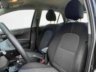 Kia Picanto 1.0 GDi DynamicLine Voorraadauto! | Parkeersensoren achterzijde en achteruitrijcamera | Apple Carplay | NU MET €2.000 inruilpremie! / 12