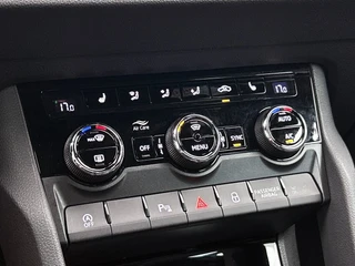 Skoda Karoq 1.5 TSI ACT Sportline Business | Automaat | Adaptive Cruise | Stoel/stuurverwarming | CarPlay | Camera / 25
