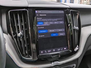 Volvo XC60 2.0 T6 Plug-in hybrid AWD R-Design|Panodak|Memory|Sportstoelen|Keyless-Entry|Facelift 12-2021| / 24