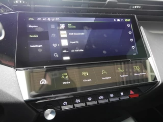 Peugeot 308 1.2 Hybrid 136 e-DCS6 GT | Demo | Automaat | Keyless entry & start | Led verlichting | 18 inch Lichtmetalen velgen | Navigatie | Adaptive cruise control | Rondom camera | Regensensor / 21