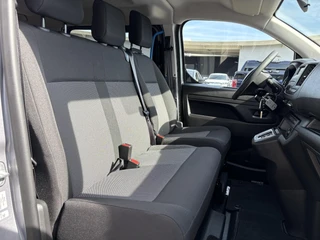 Toyota PROACE Electric Verso LONG EXTRA RANGE DYNAMIC 75KWH 8-PERSOONS ROLSTOELAUTO VERLAAGD-INBOUW-OPRIJPLAAT 2x SCHUIFDEUR / 15