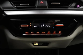 Suzuki Swift 1.2 Style Smart Hybrid / 22