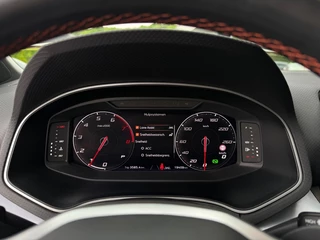SEAT Arona 1.5 TSI FR Launch Edition 150PK Automaat Camera Sportstoelen Navi Apple Carplay Android Auto / 28