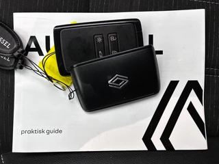 Renault AUSTRAL 1.3 mild hybrid 160 X-Tronic techno Automaat | Adaptive Cruise | Stoel/Stuurverwarming | Camera | CarPlay | PDC / 41