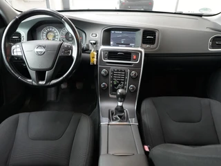 Volvo S60 1.6 T3 Kinetic ✅All Season✅Navi✅Clima✅Parkeersens✅ / 5