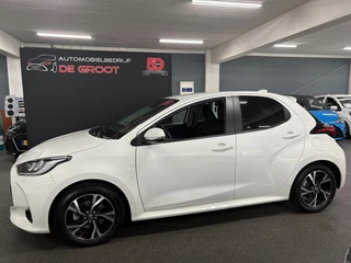 Toyota Yaris 1.5 Hybrid 115 First Edition/ NL auto/ Automaat/ Achteruitrijcamera / 2