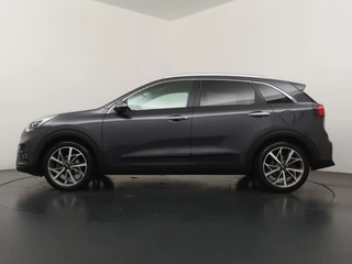 Kia Niro 1.6 GDi Hybrid DynamicPlusLine  - Stoel / Stuurwielverwarming - Climate Control - ACC - Trekhaak - Achteruitrijcamera - Fabrieksgarantie tot 02-2028 / 4