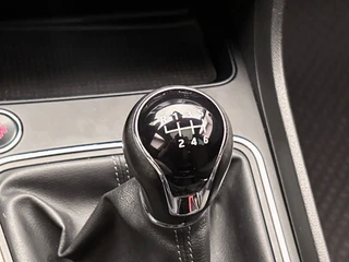 SEAT Leon ST 1.0 TSI FR Business Intense Trekhaak | Panoramadak | Stoelverwarming | Carplay | Camera | Adapt. Cruise | / 35