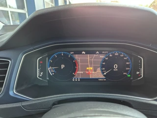 Volkswagen T-Roc 1.5 TSI Sport Business R Automaat, Stoelverwarming, Carplay, ALL IN Prijs!! / 20