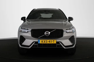 Volvo XC60 2.0 T6 Plug-in hybrid AWD R-Design Pano Trekhaak Harman Kardon Stoelverwarming 21" / 17