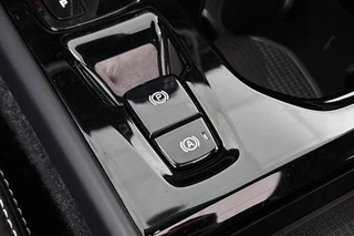 Volvo XC40 1.5 T5 Recharge R-Design Harman Kardon Panoramadak Memory / 47