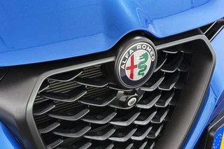Alfa Romeo Tonale 1.3T PHEV Veloce Leder Stoelventilatie Stoelverwarming Harman Kardon Keyless / 39