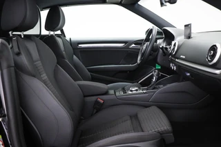Audi A3 Cabriolet 35 TFSI CoD Sport edition | BANG EN OLUFSEN |  STOELVERWARMING | TREKHAAK | 19" / 4