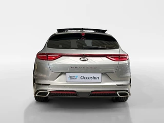 Kia ProCeed 1.0 T-GDI GT-Line | Elektrisch Glazen Schuif / Kanteldak | Apple Carplay / Android Auto | Navigatiesysteem | Stoel + Stuurverwarming | Licht + Regensensor | Parkeersensoren + Camera Achter | Cruise Control | 17” Lichtmetalen Velgen | Climate Control Rijstrooksensor + Correctie / 7