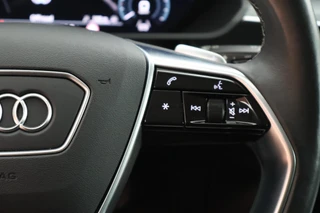 Audi Q8 e-tron 50 340pk quattro Advanced Edition 95 kWh SOH 91% Trekhaak Camera Sportstoelen Stoelverwarming / 20