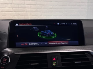 BMW X4 xDrive20i High Executive M-Sport Pano Camera Trekhaak HUD 21'' / 35