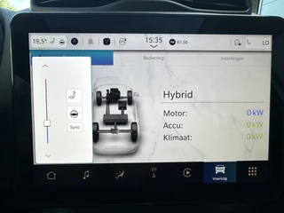 Jeep Renegade 4xe 240 Plug-in Hybrid The North Star (Elektrisch Schuifdak - Navigatie - Apple Carplay - Camera - Stoel & Stuurverwarming - LED) / 26