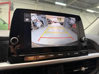 Kia Picanto 1.0 DPi DynamicLine RESTERENDE FABRIEKSGARANTIE T/M 2033 | Apple Carplay / Android Auto | Lichtsensor | Cruise Control | Camera Achter | 14"Lichtmetalen Velgen | Airconditioning / 28