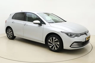 Volkswagen Golf 1.4 eHybrid Style 204pk | DSG | Trekhaak | Navigatie | Comfortstoel | Apple Carplay/Android Auto | Adapt. Cruise control | Climate control | LED koplampen / 9