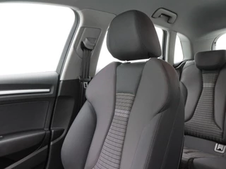 Audi A3 Sportback 30 TFSi 115 Pk Automaat Sport Lease Edition | Cruise Control | Navigatie | Led Koplampen | Sportstoelen | 17 Inch | 86.733 Km!! / 30