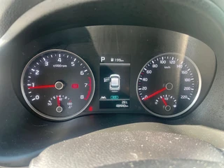 Kia Stonic 1.0 T-GDi MHEV DynamicPlusLine | Automaat | Climate Control | Cruise Control | Camera | Navigatie | Privacy Glass | / 15