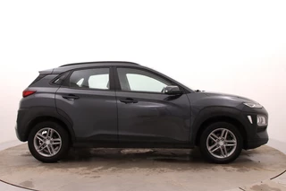 Hyundai Kona 1.0 T-GDI Comfort | Cruise control | Stuur & stoelverwarming | Camera | Parkeersensoren achter | Trekhaak / 9