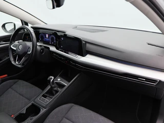 Volkswagen Golf 1.0 TSi 115 Pk Life | Adaptive cruise | Climatronic | Navigatie | CarPlay | 16 Inch | 83.232 Km !! / 35