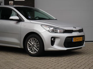 Kia Rio 1.0 TGDI Design Edition NL auto| 1e eigenaar| Dealer onderhouden| Camera / 31