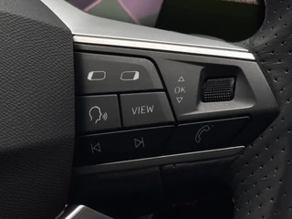 SEAT Leon Sportstourer 1.5 eTSI FR Business Intense 150 PK Schuif-Kantel Dak | NL-Auto | Camera | Beats Audio | Virtual Cockpit / 31