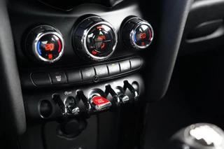 Mini Mini 1.5 Cooper Chili Serious Business | 1e eigenaar | Volledig onderhouden | Climate Control | LED | Cruise Control | Bluetooth | 18 inch | Navigatie | Comforttoegang | / 27